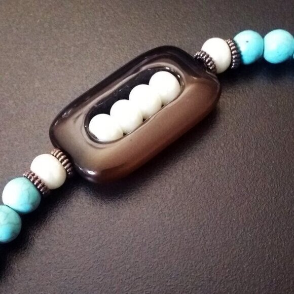 Classy! Chic! Upscale Bougie Boho! Beaded Mixed Stone + Faux Pearl Bracelet 7-8" - Picture 2 of 8